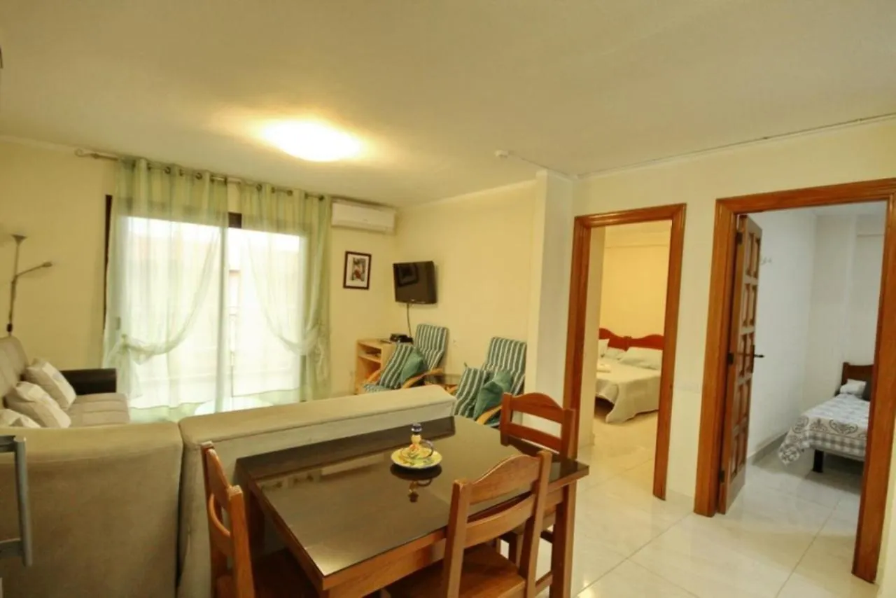 Two Bedroom Apartment In Beachfront Complex With Pool In Playa De Las Americas. 0*, Playa de las Americas (Tenerife) Spain